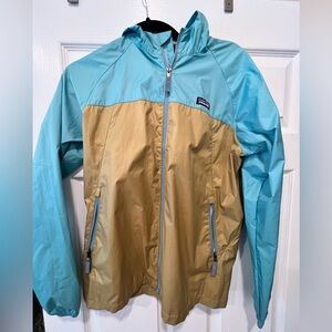 Kids Patagonia lightweight jacket XXL EUC